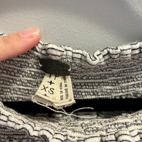 Free People Top Bundle - Picture 8 of 13